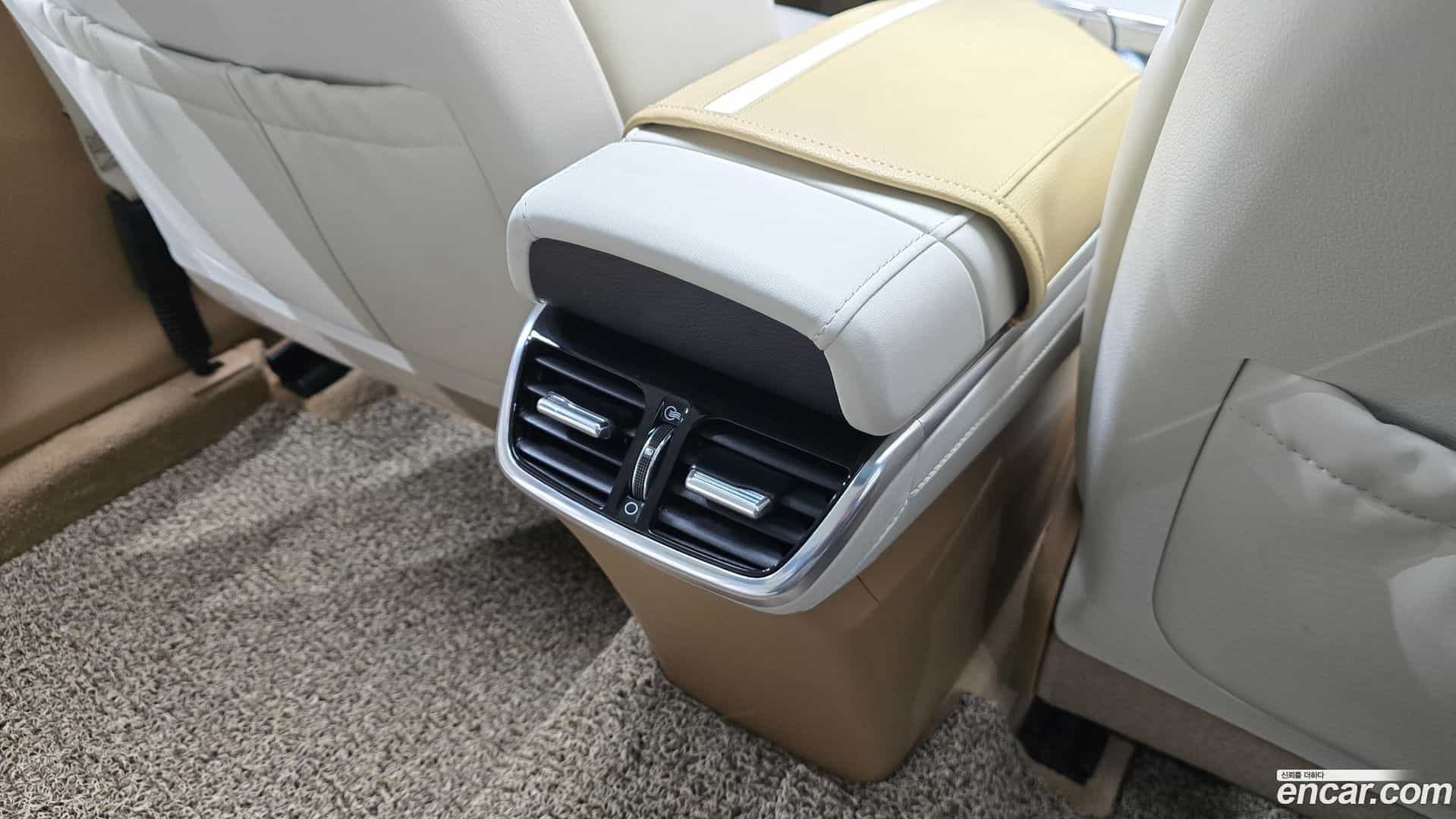 Grandeur Hyundai 2021.0-OPTION-041