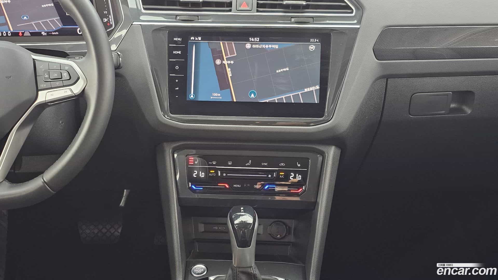 Tiguan Volkswagen 2022.10-OPTION-018