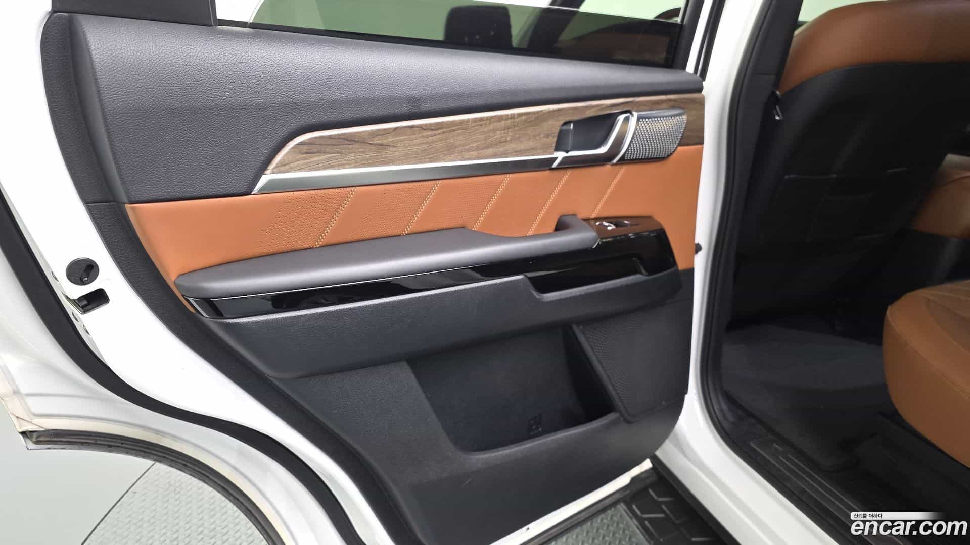 Mohave Kia 2023.6-INNER-035