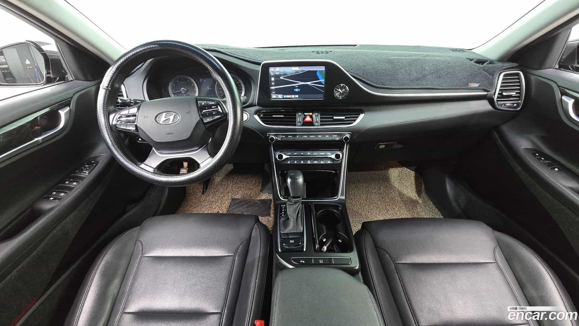 Grandeur Hyundai 2018.5-INNER-007
