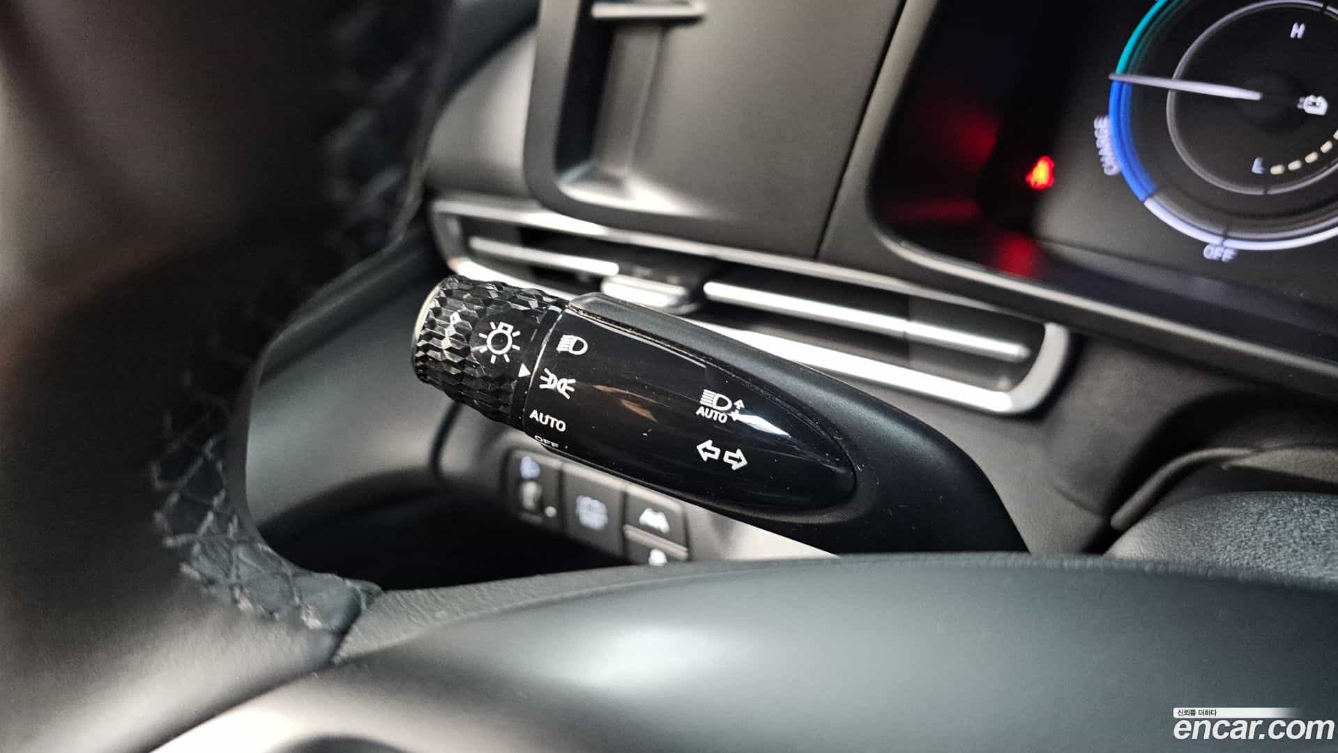 AVANTE Hyundai 2023.0-OPTION-024
