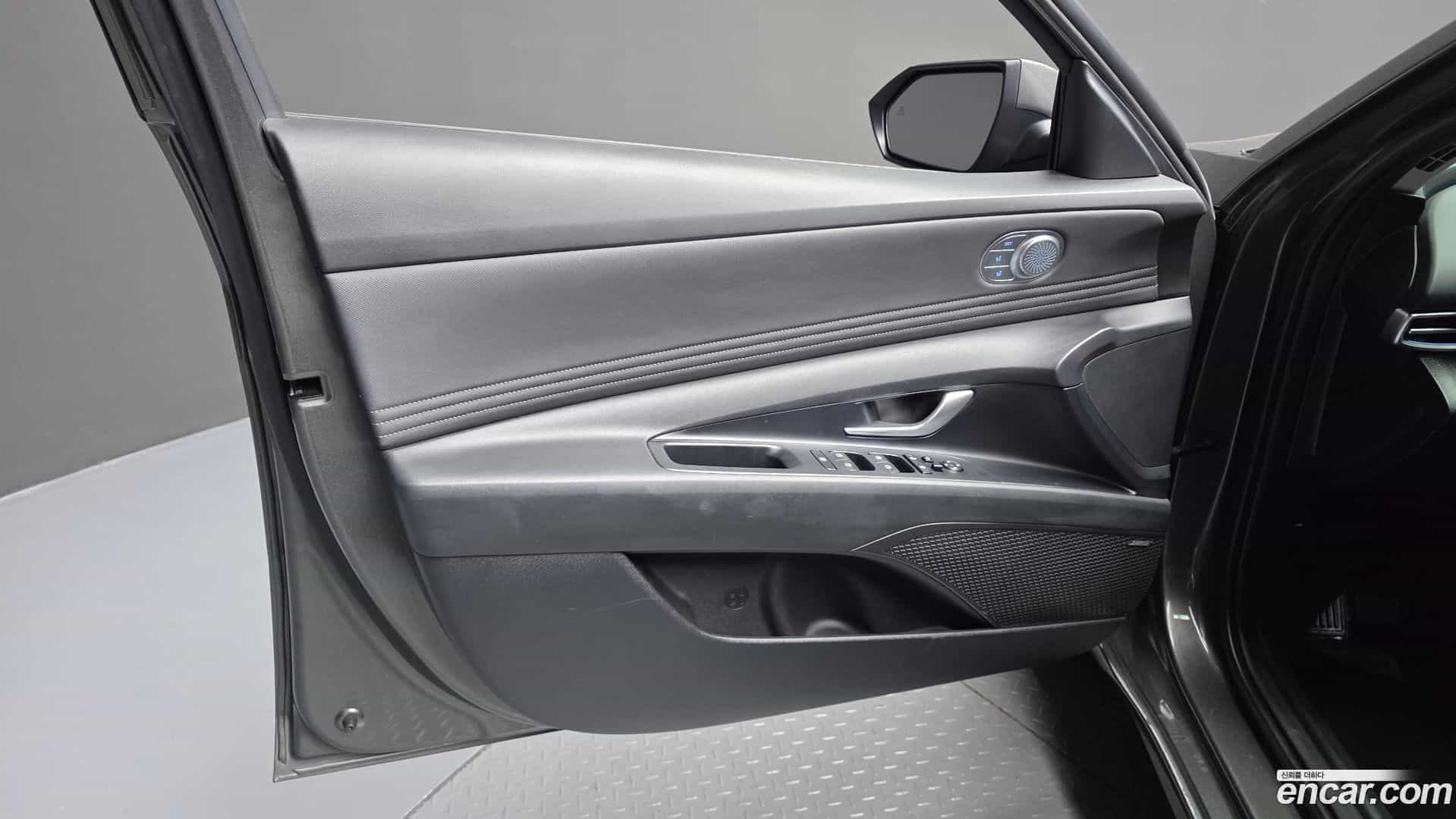 AVANTE Hyundai 2023.4-INNER-034