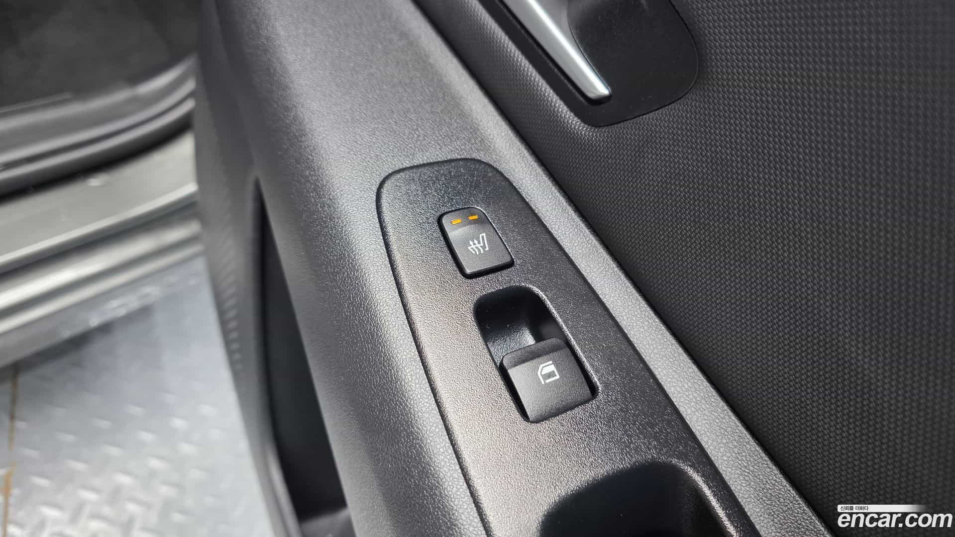 AVANTE Hyundai 2023.4-OPTION-040