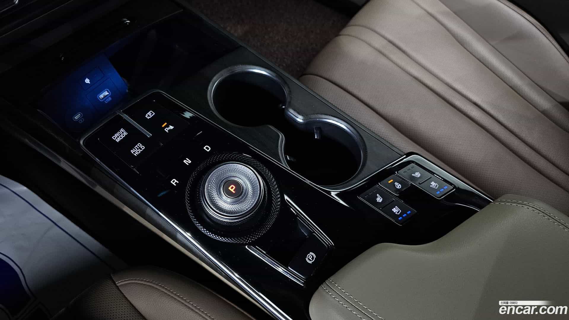 K8 Kia 2023.11-INNER-009