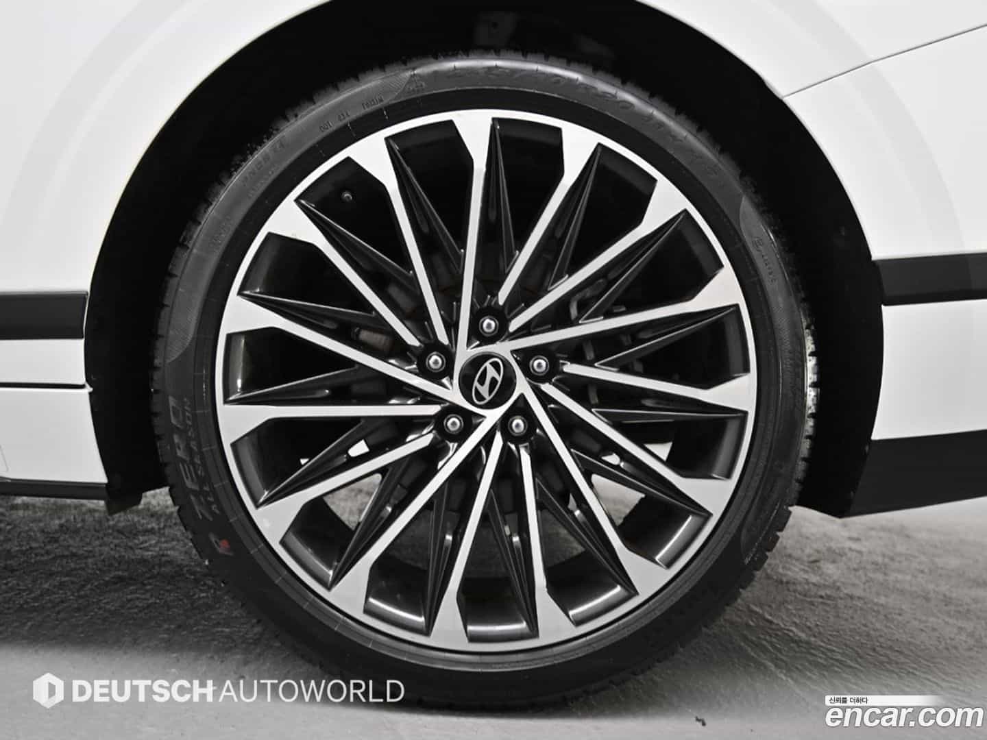 Grandeur Hyundai 2023.4-OUTER-005