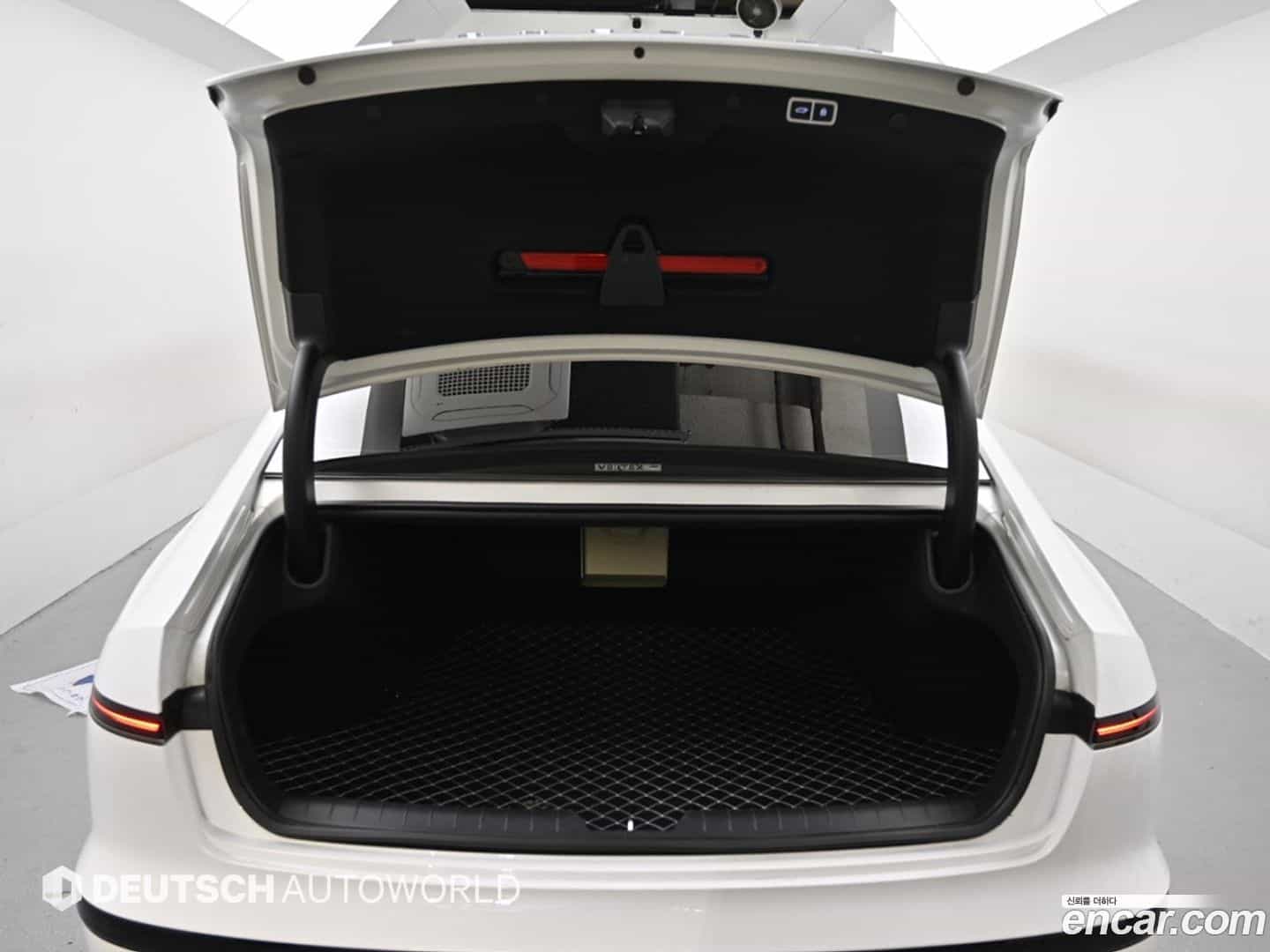 Grandeur Hyundai 2023.4-OPTION-023