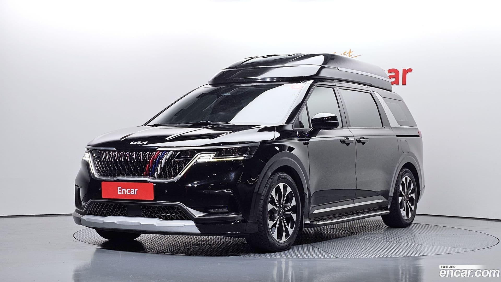 Main__Slider__Photo:Canival Kia 2021.11-0