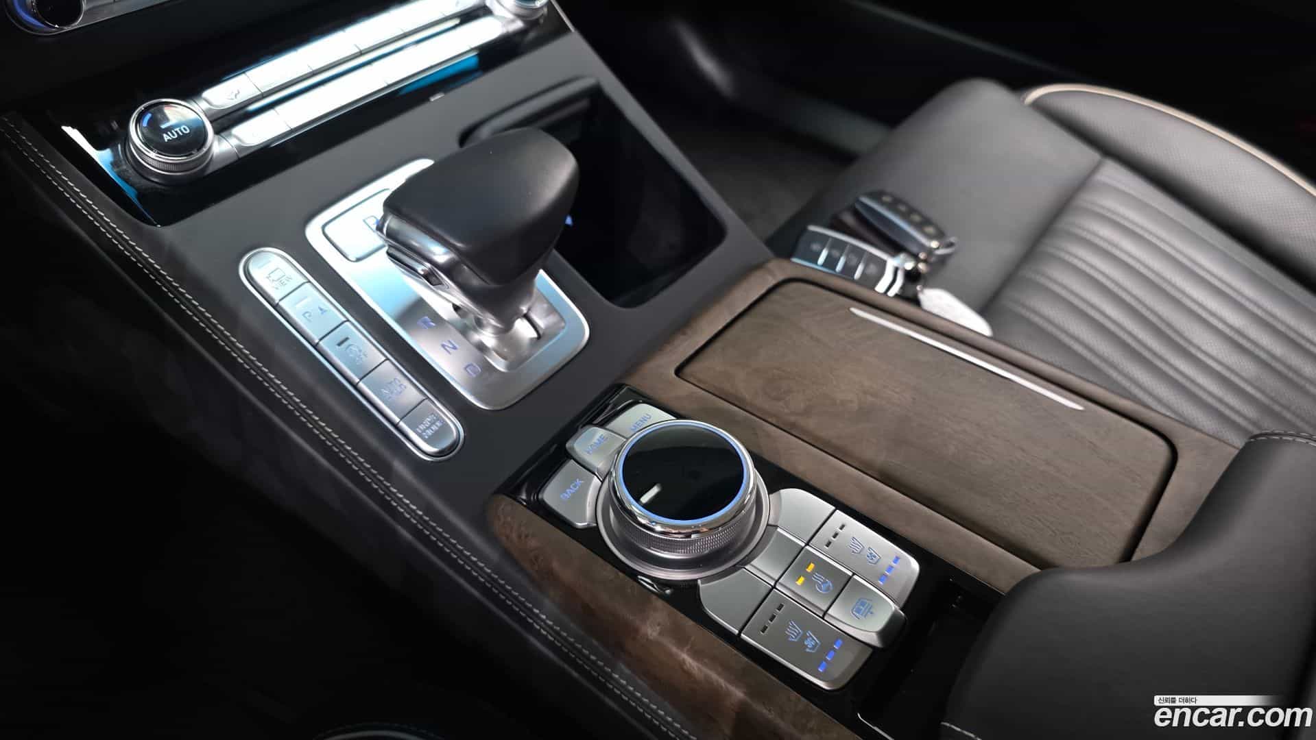 G90 Genesis 2020.4-INNER-009