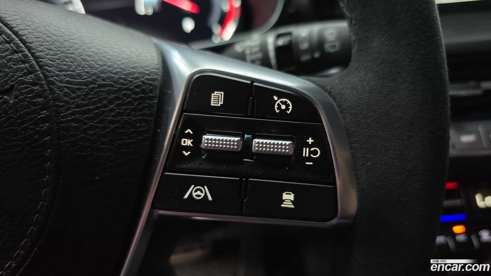 Mohave Kia 2023.6-OPTION-046