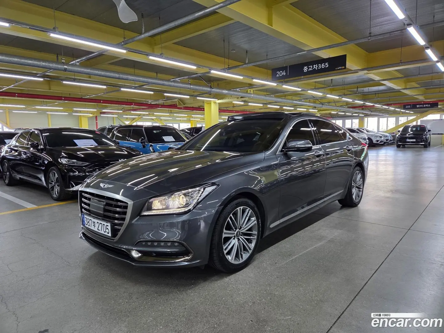Main__Slider__Photo:G80 Genesis 2019.1-0
