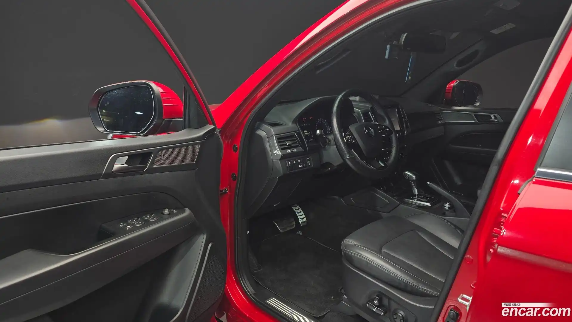 Rexton KG Mobility 2021.7-INNER-010