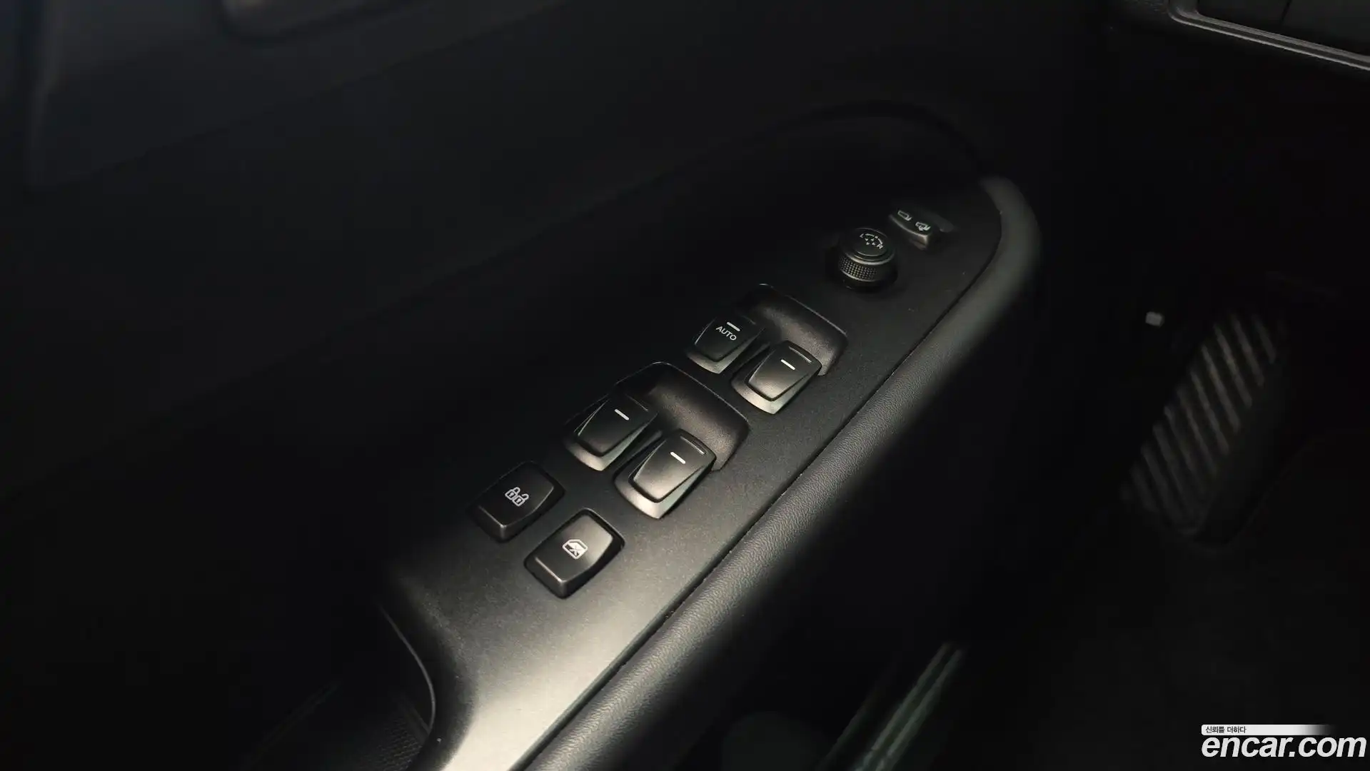 Rexton KG Mobility 2021.7-OPTION-023