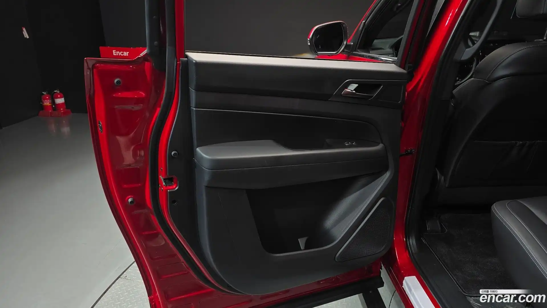 Rexton KG Mobility 2021.7-INNER-035