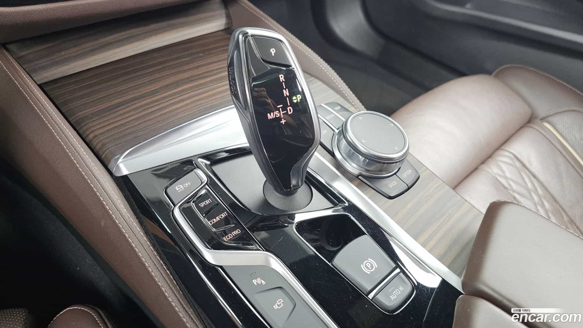 5-Series BMW 2017.7-INNER-009