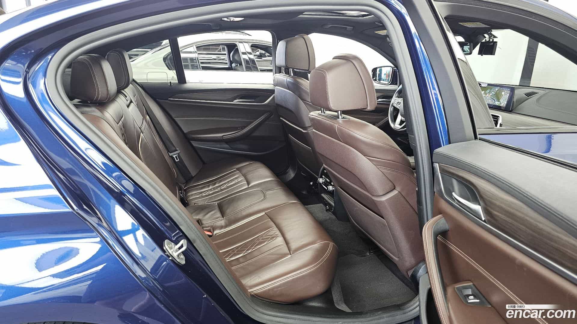 5-Series BMW 2017.7-OPTION-016