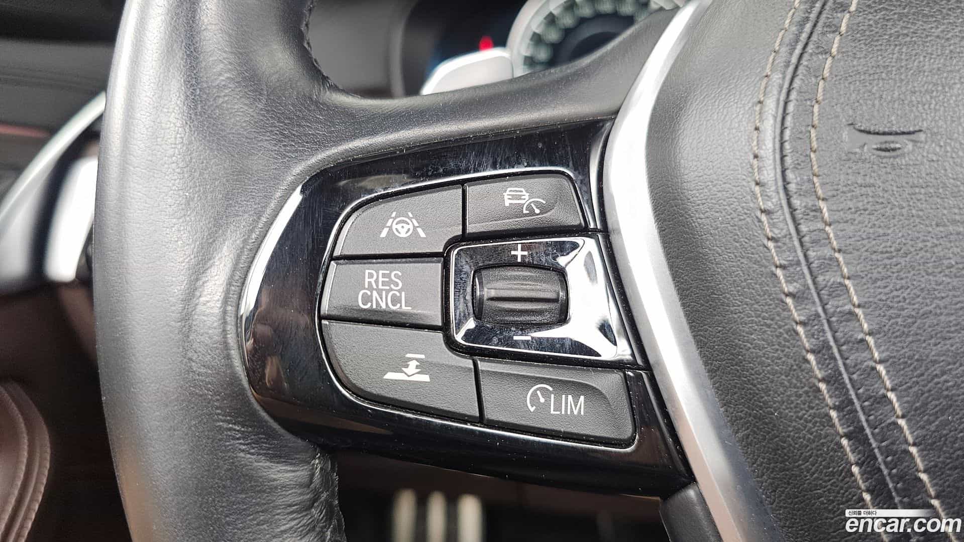 5-Series BMW 2017.7-OPTION-041