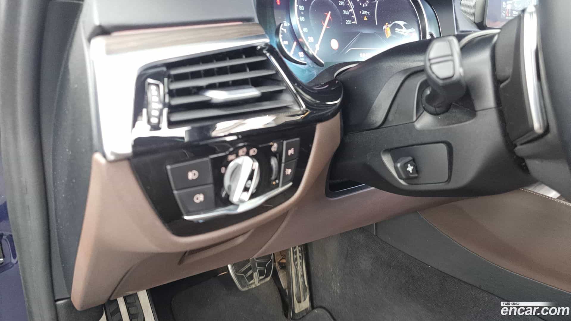 5-Series BMW 2017.7-OPTION-042