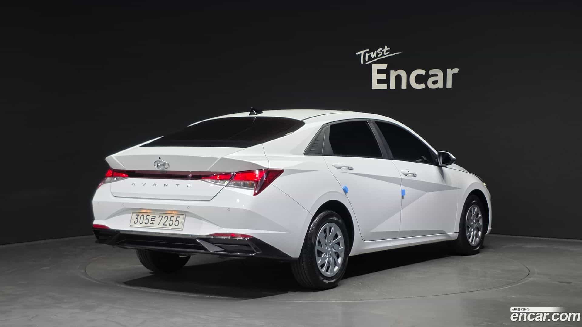 AVANTE Hyundai 2021.6-OUTER-002