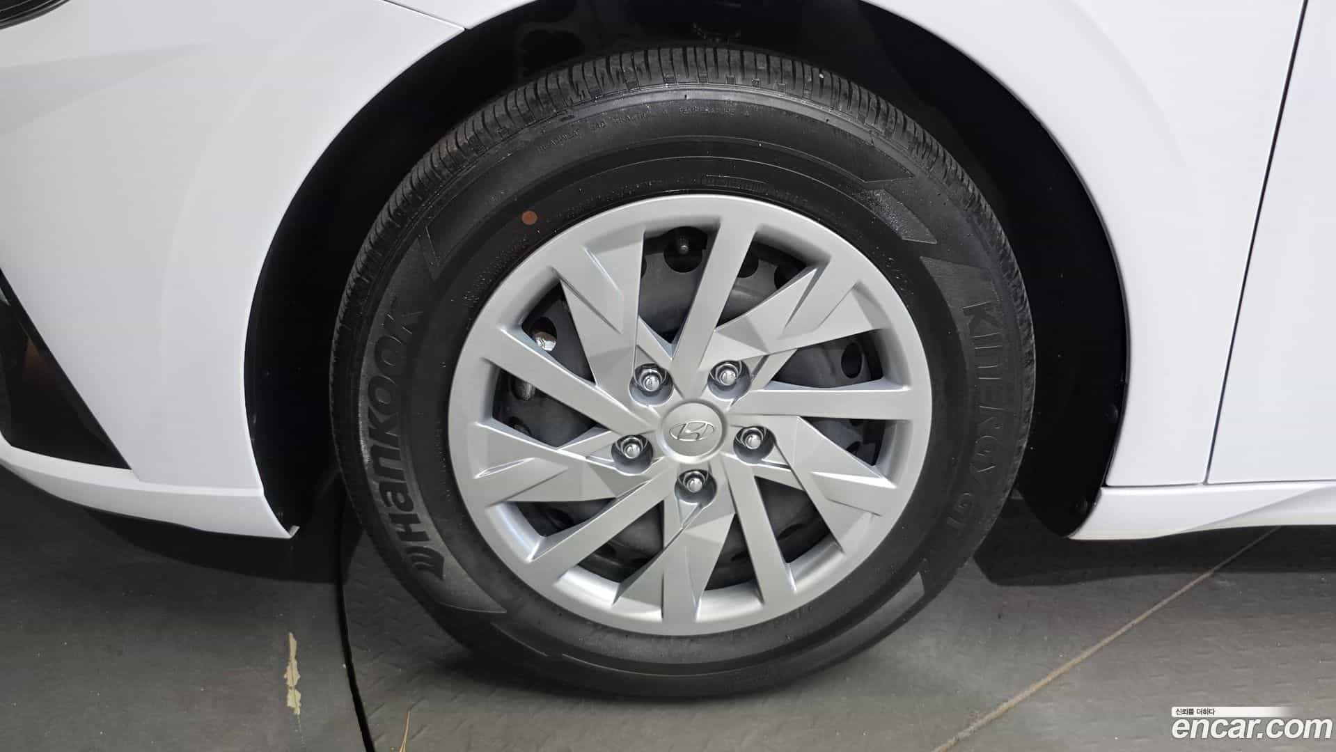 AVANTE Hyundai 2021.6-OUTER-005