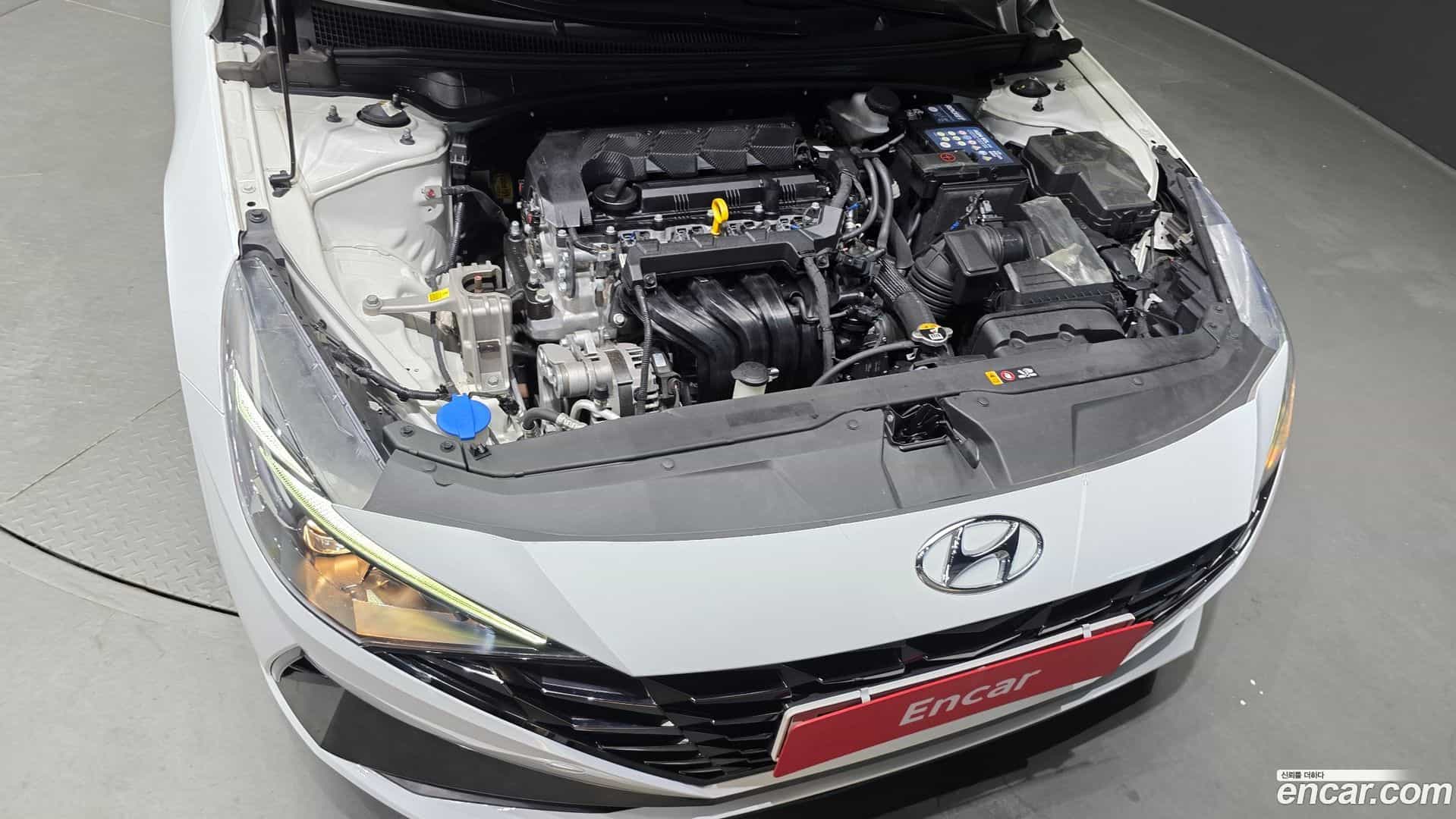 AVANTE Hyundai 2021.6-OUTER-006