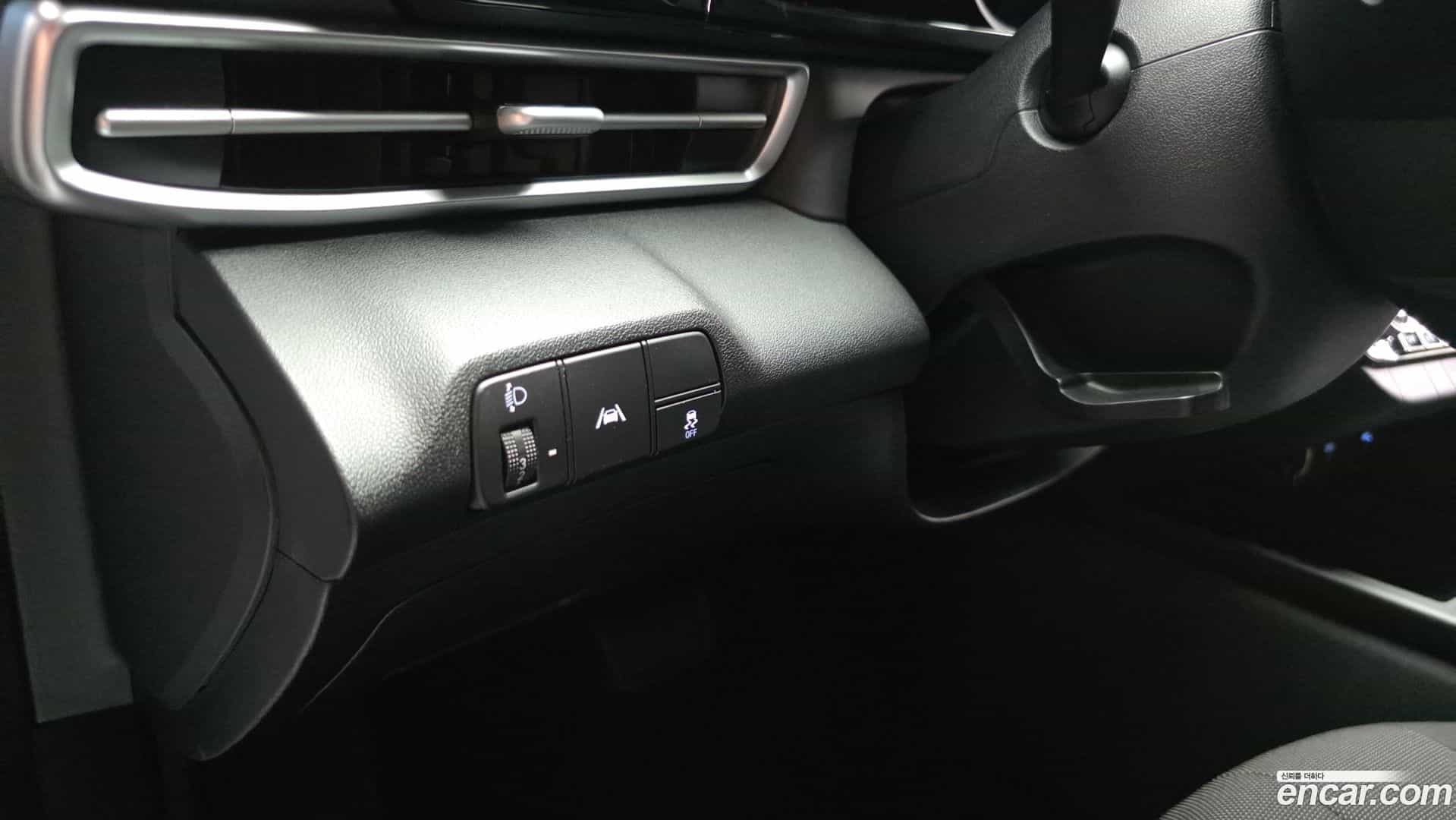 AVANTE Hyundai 2021.6-OPTION-018