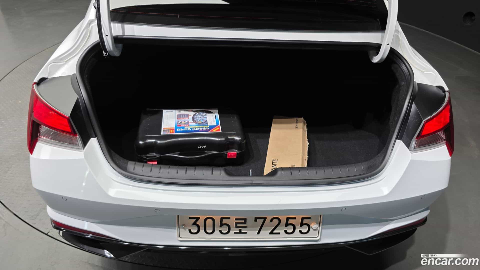 AVANTE Hyundai 2021.6-OPTION-024