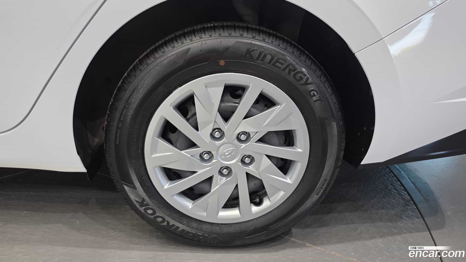 AVANTE Hyundai 2021.6-OUTER-031