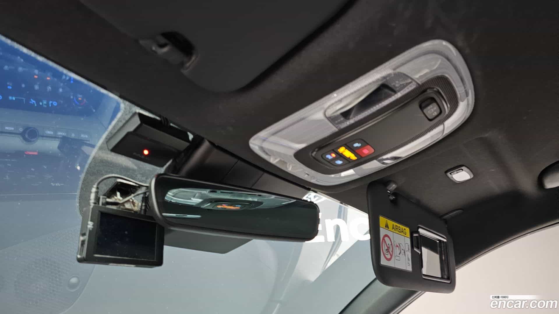AVANTE Hyundai 2023.3-OPTION-024