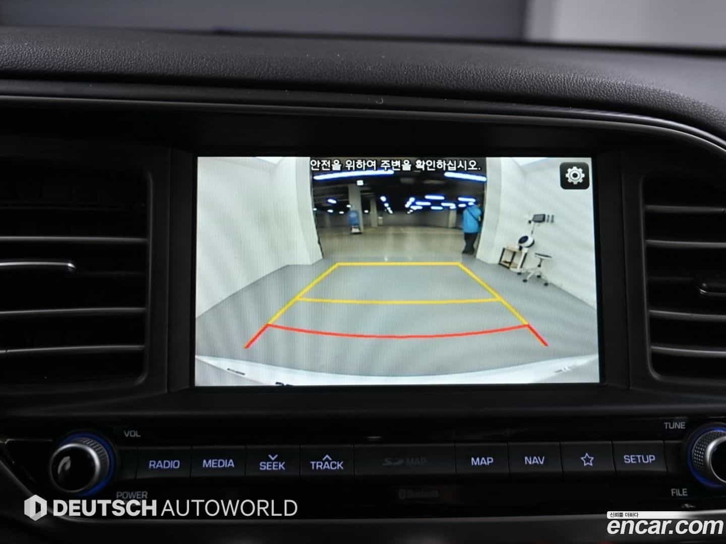 AVANTE Hyundai 2019.6-OPTION-019