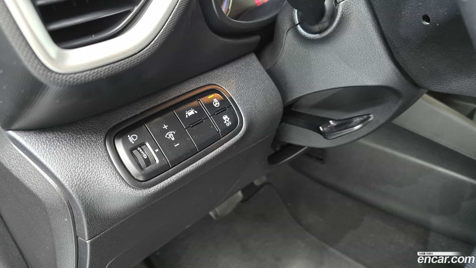 Venue Hyundai 2021.1-OPTION-020