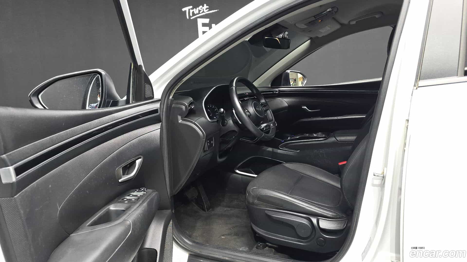 Tucson Hyundai 2023.3-INNER-010