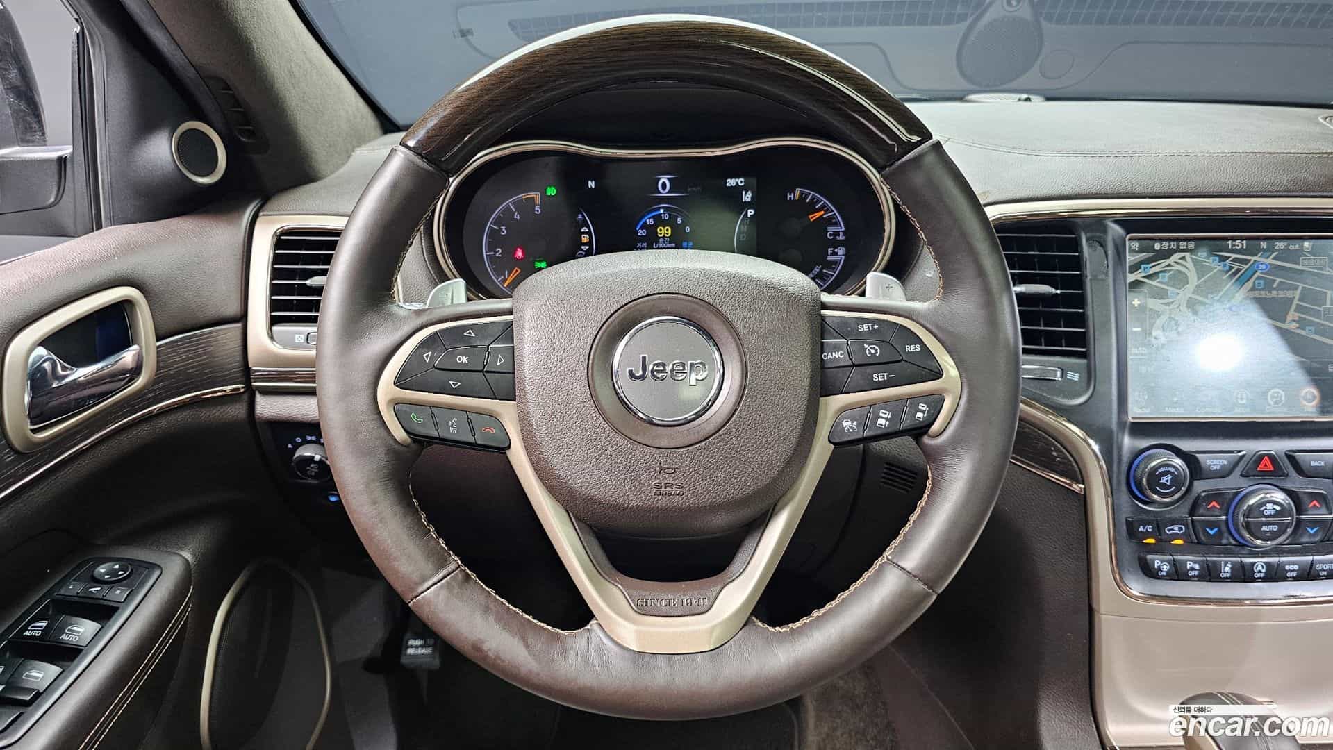 Cherokee Jeep 2017.8-OPTION-017