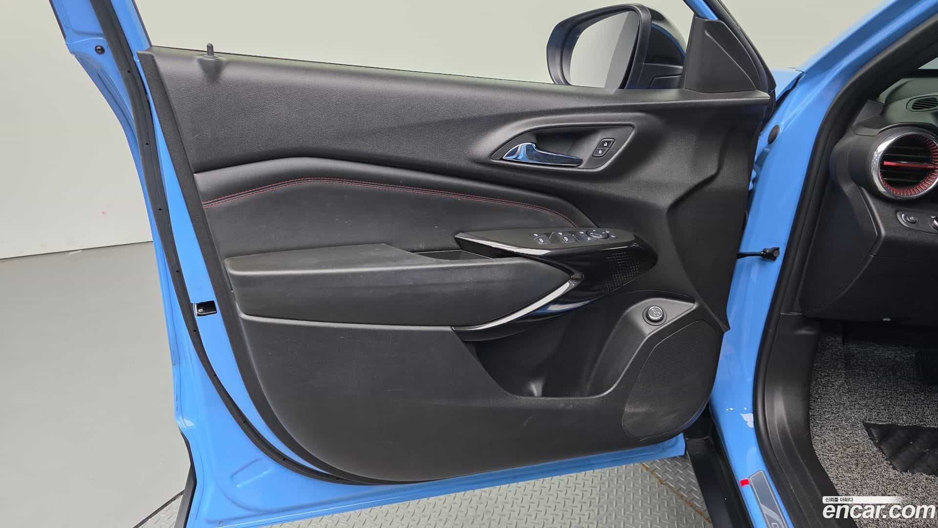 Trax Chevrolet 2023.3-INNER-034