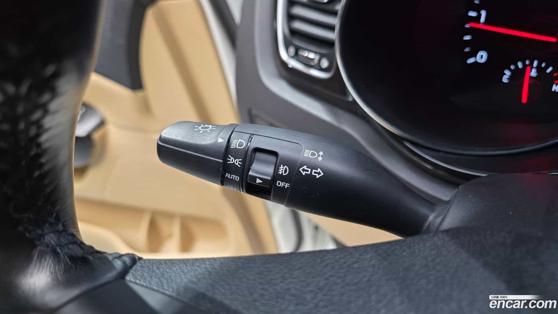 Canival Kia 2018.8-OPTION-020