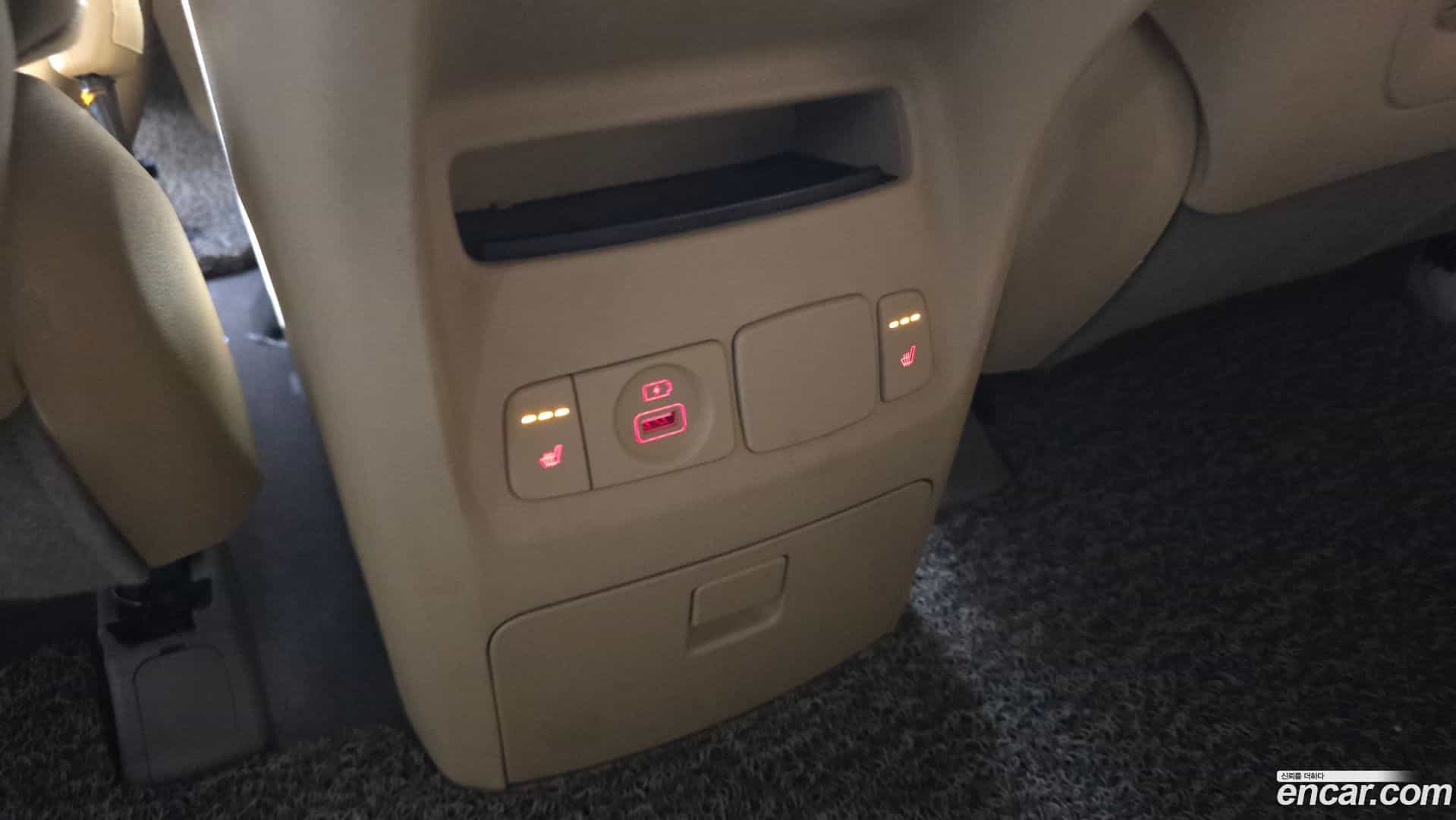 Canival Kia 2018.8-OPTION-023