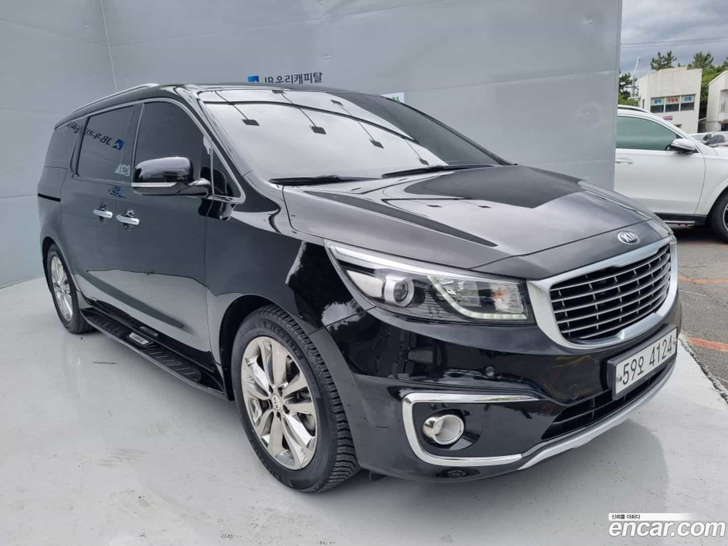 Canival Kia 2017.4-OUTER-002