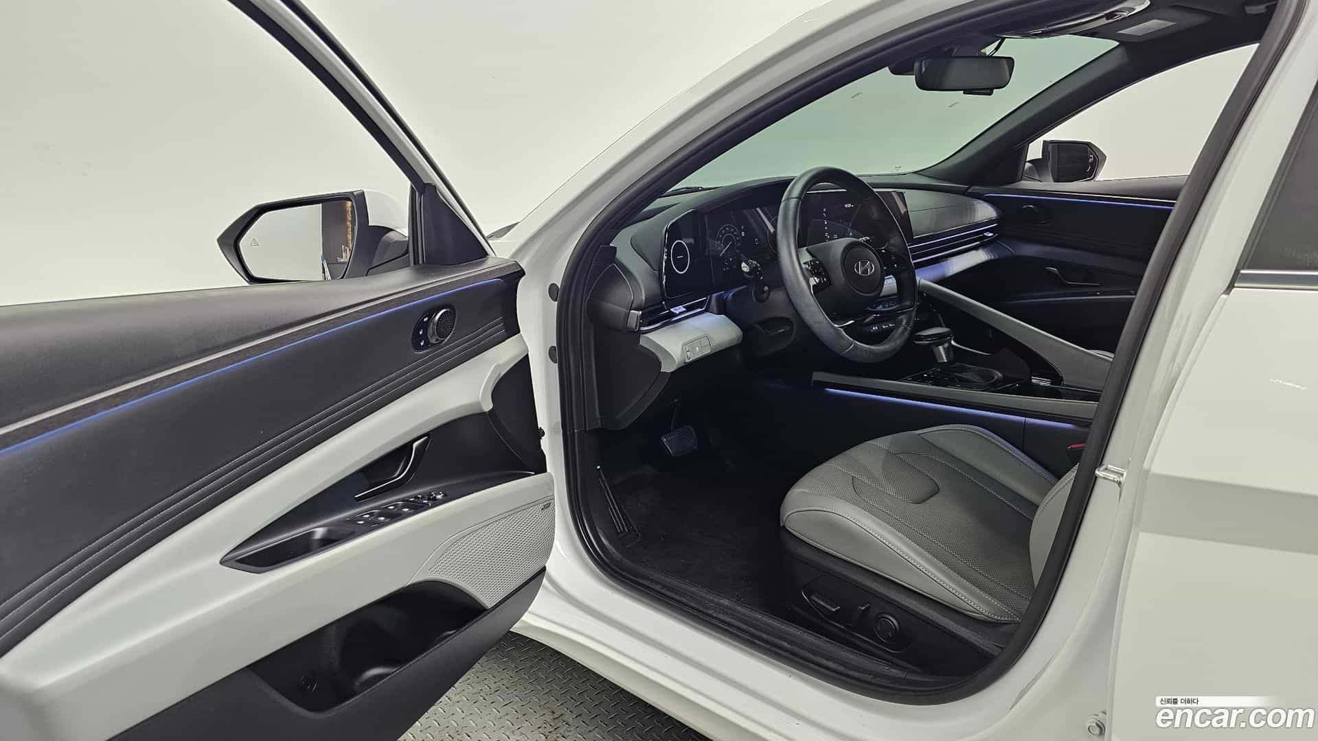AVANTE Hyundai 2023.7-INNER-010
