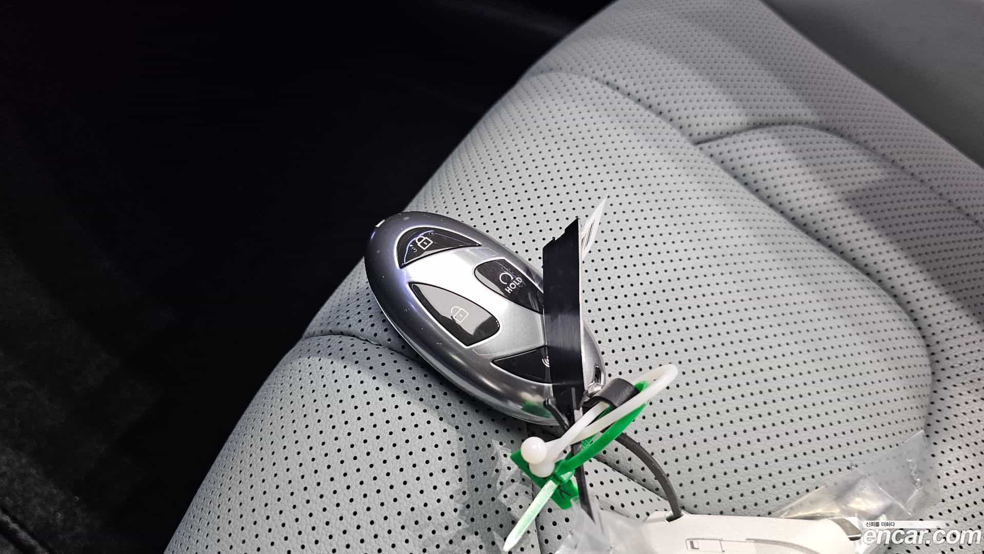 AVANTE Hyundai 2023.7-OPTION-019