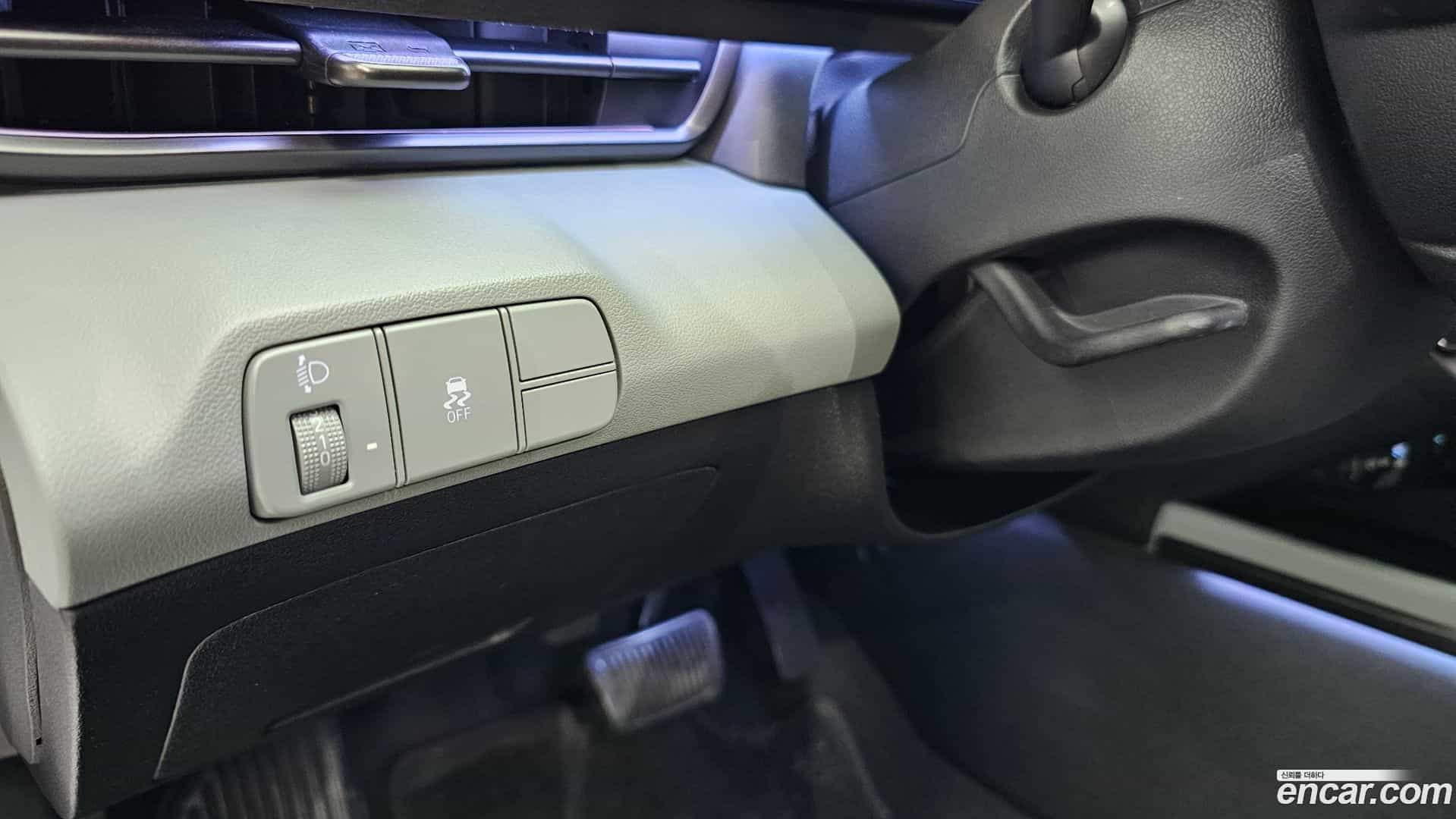 AVANTE Hyundai 2023.7-OPTION-023