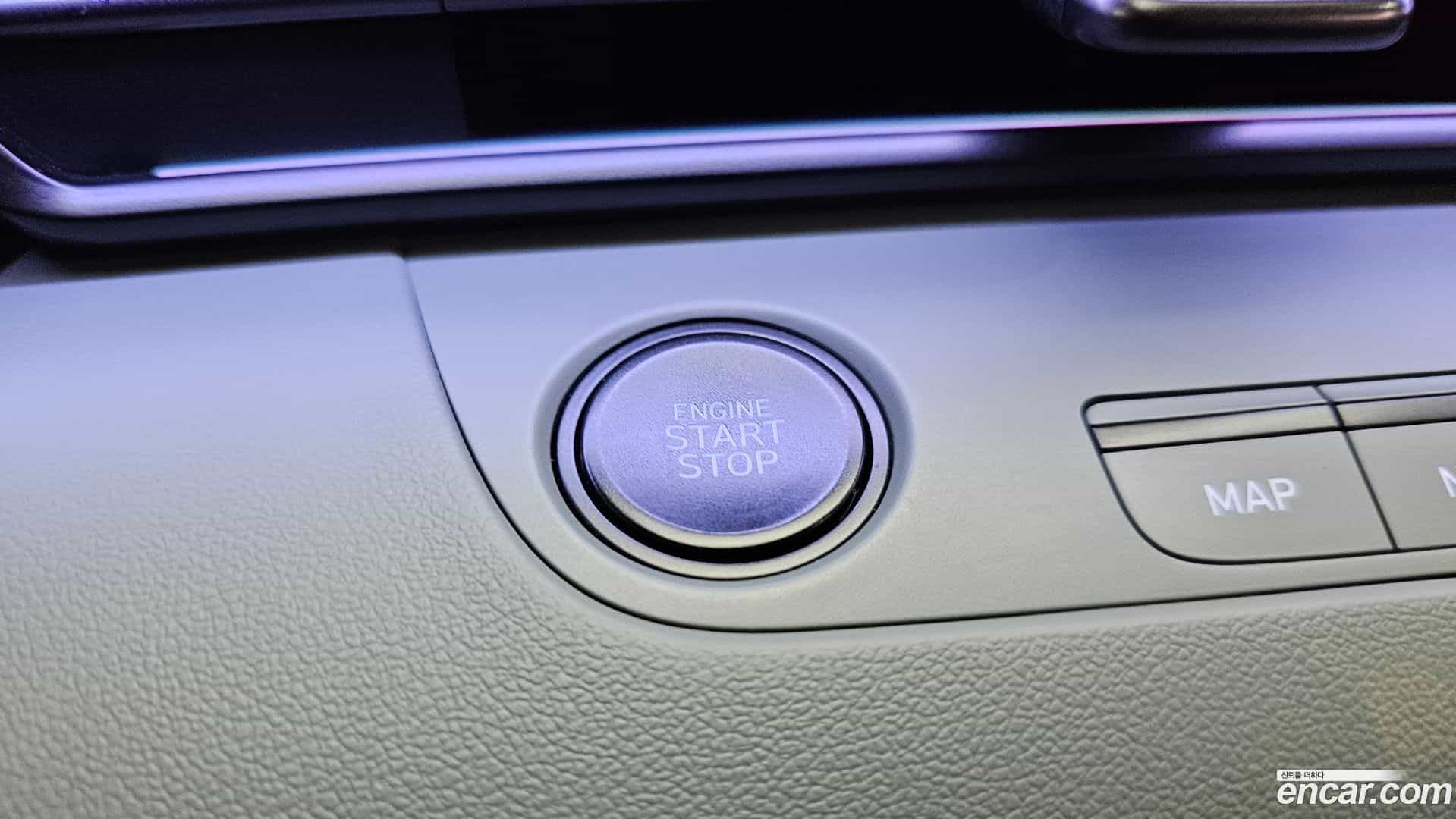 AVANTE Hyundai 2023.7-OPTION-024