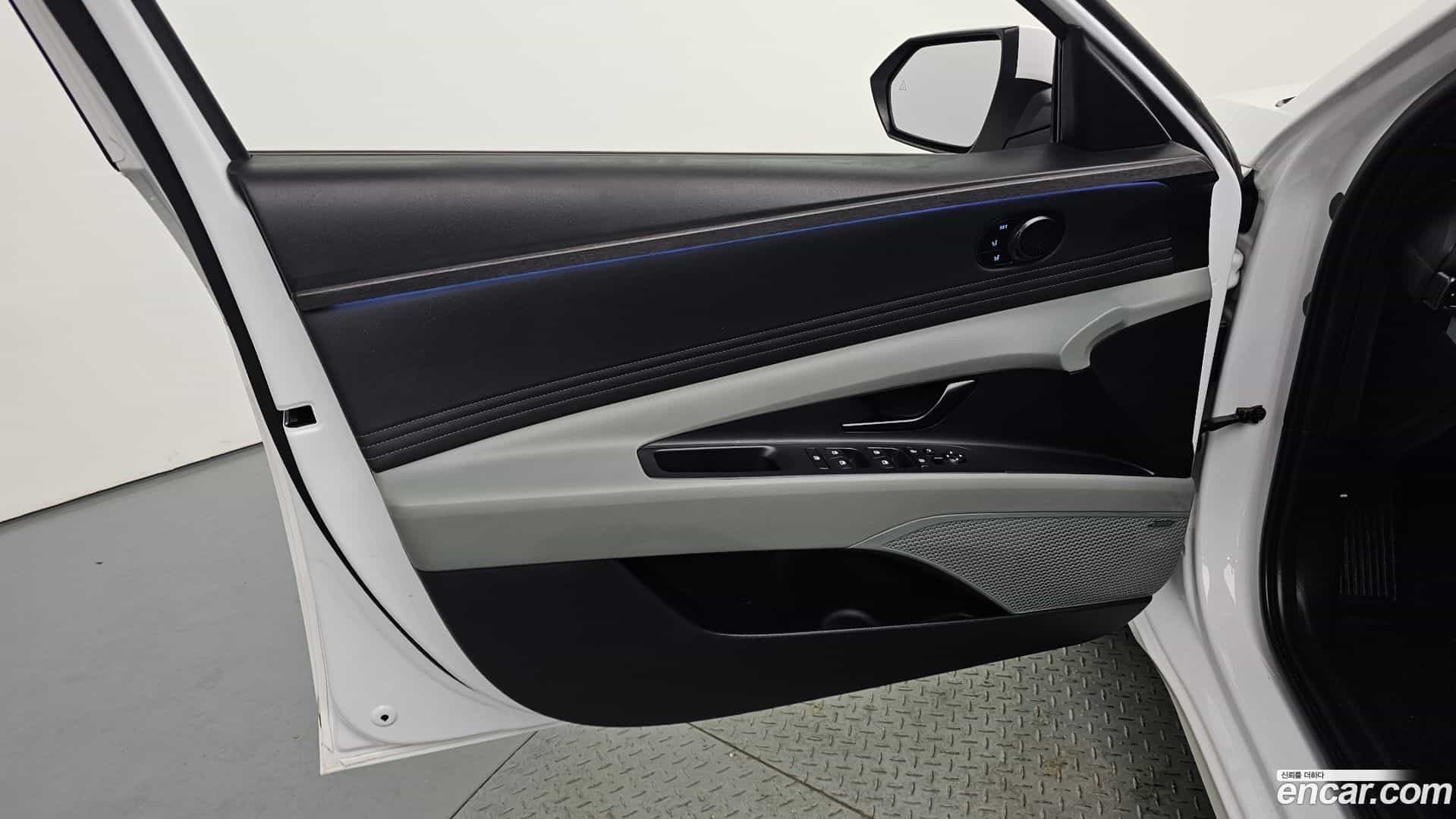 AVANTE Hyundai 2023.7-INNER-034