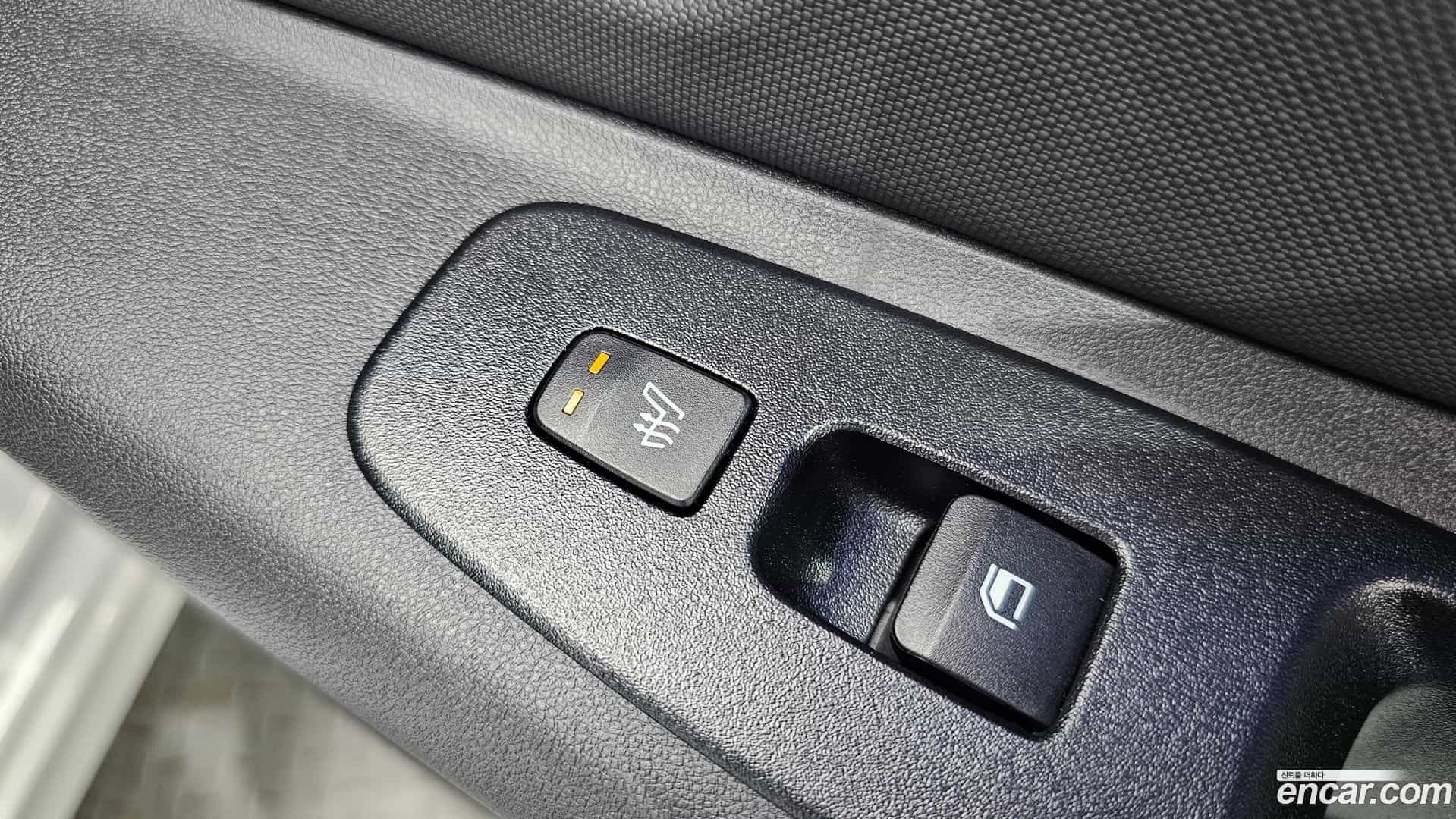 AVANTE Hyundai 2023.7-OPTION-042