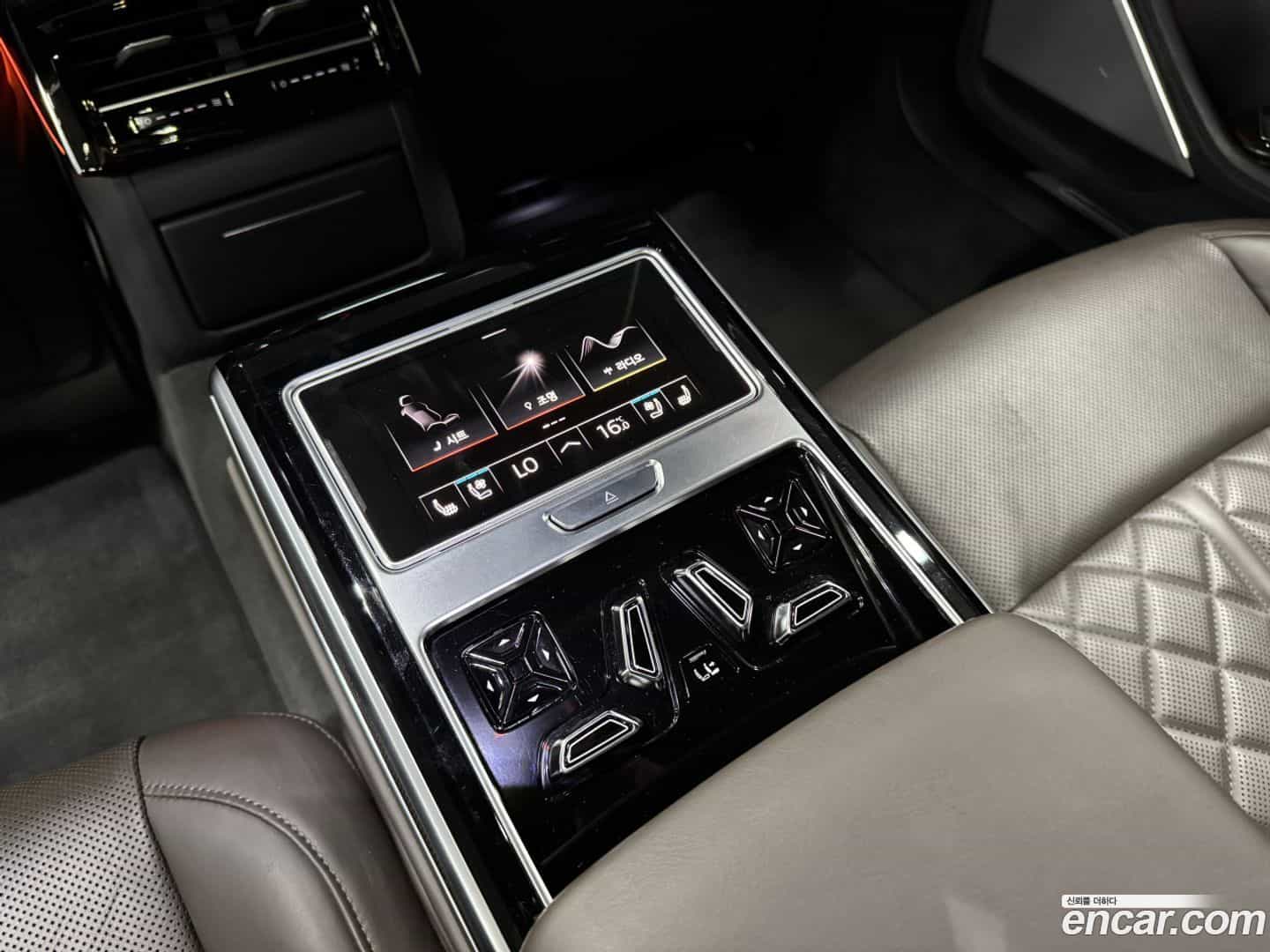 S8 Audi 2021.7-OPTION-018