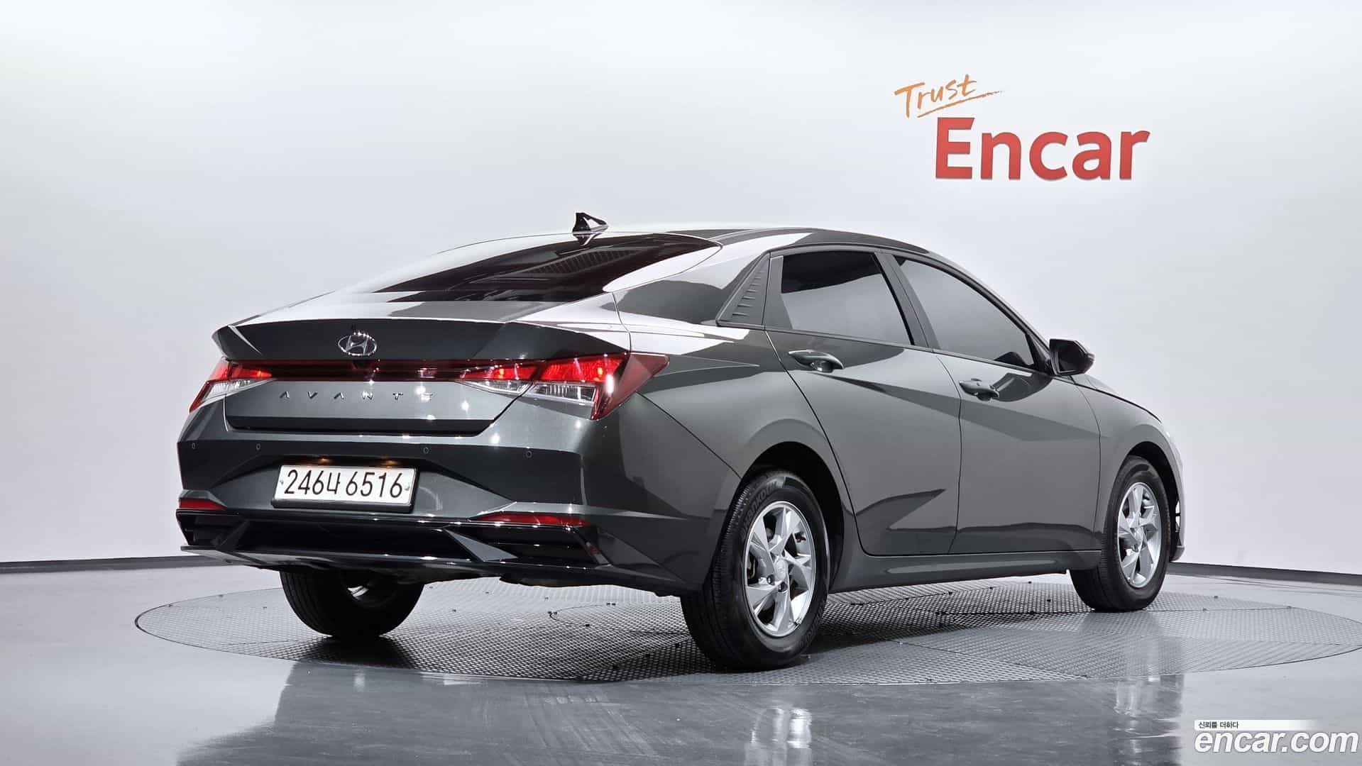 AVANTE Hyundai 2022.0-OUTER-002