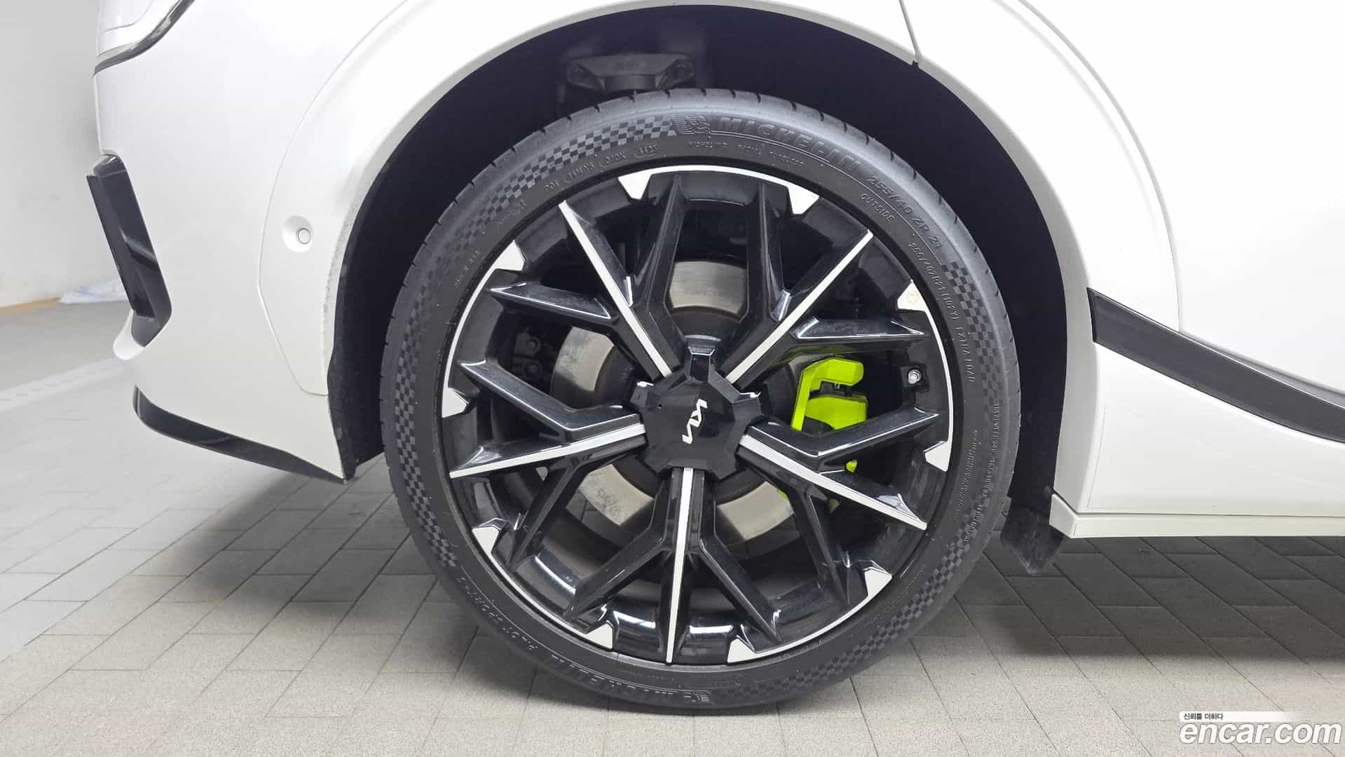 EV6 Kia 2025.0-OUTER-005