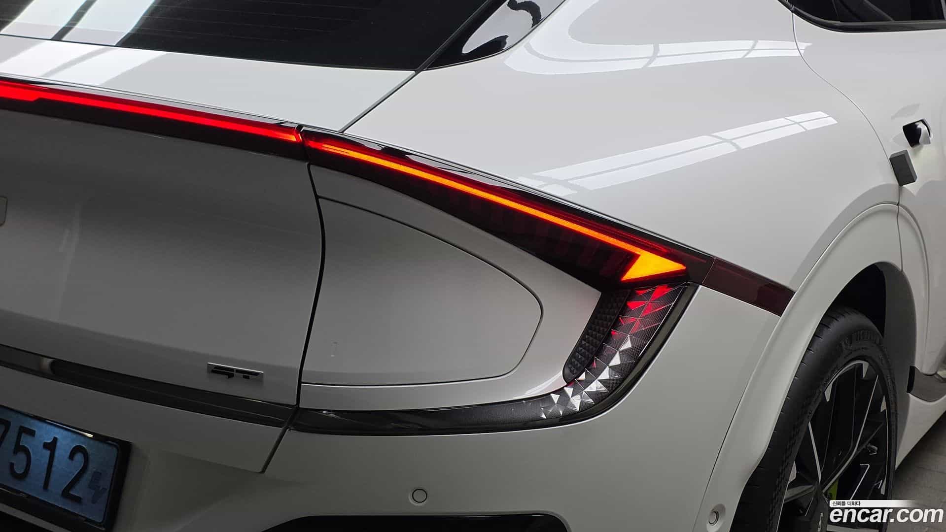 EV6 Kia 2025.0-OUTER-033