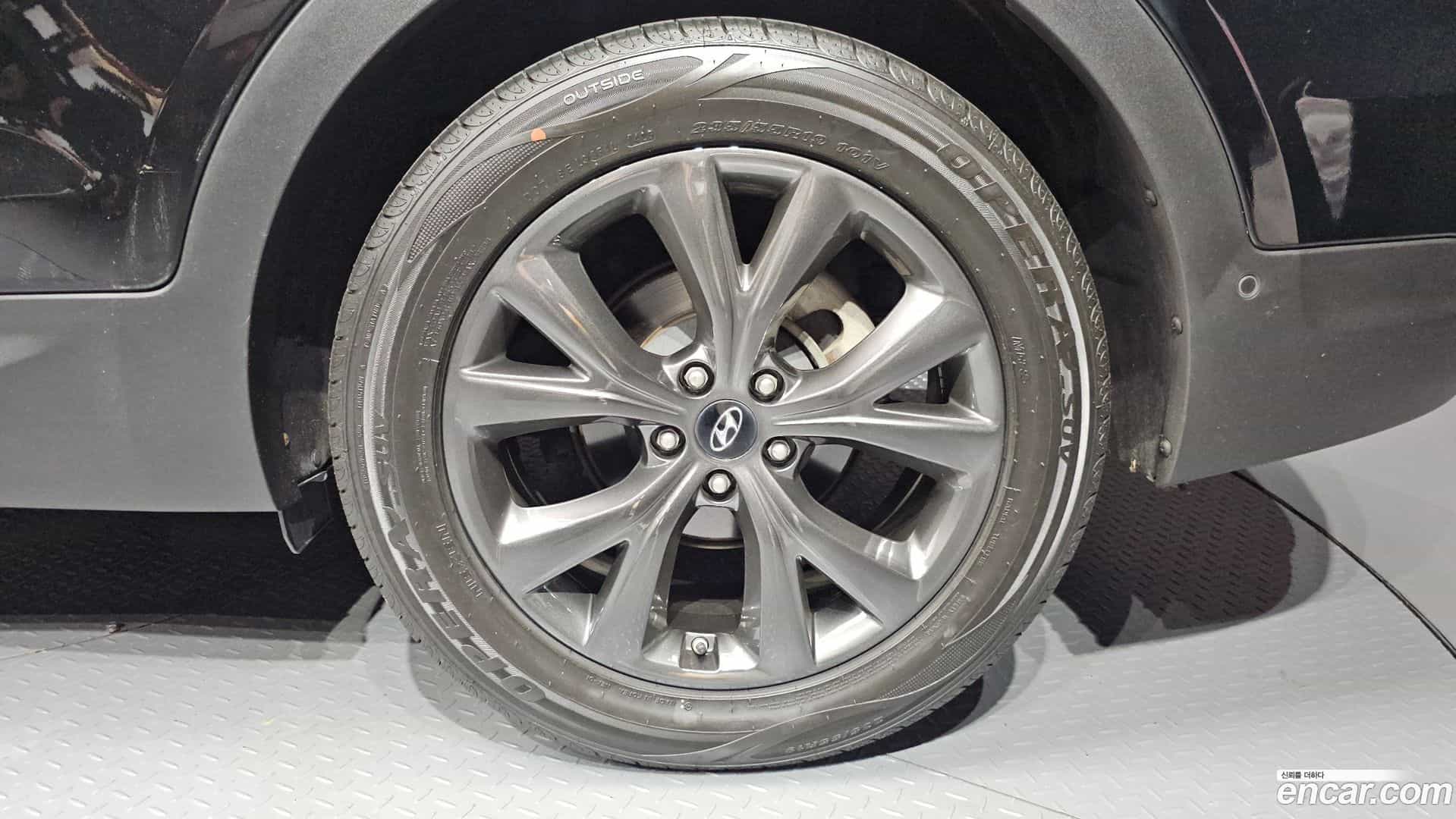 Santafe Hyundai 2015.7-OUTER-031