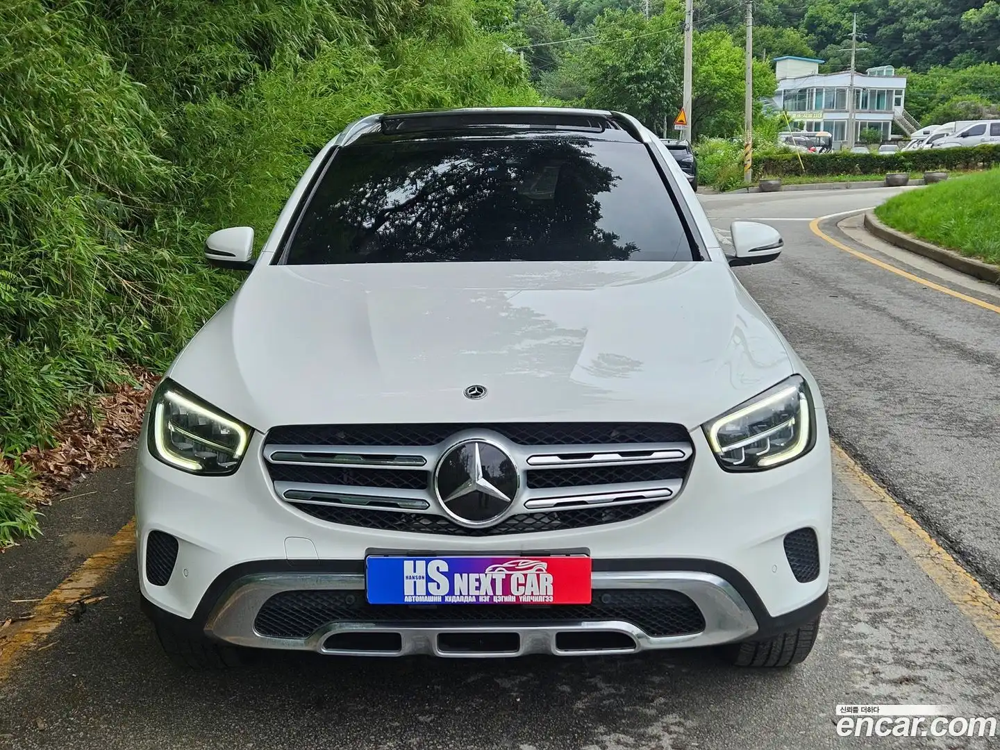 GLC-Class Mercedes-Benz 2021.1-OUTER-002