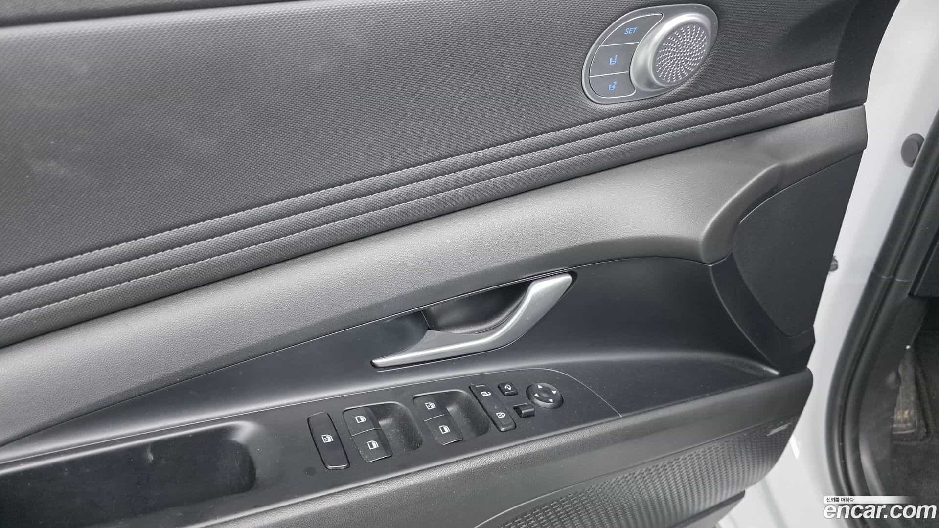 AVANTE Hyundai 2022.1-OPTION-016