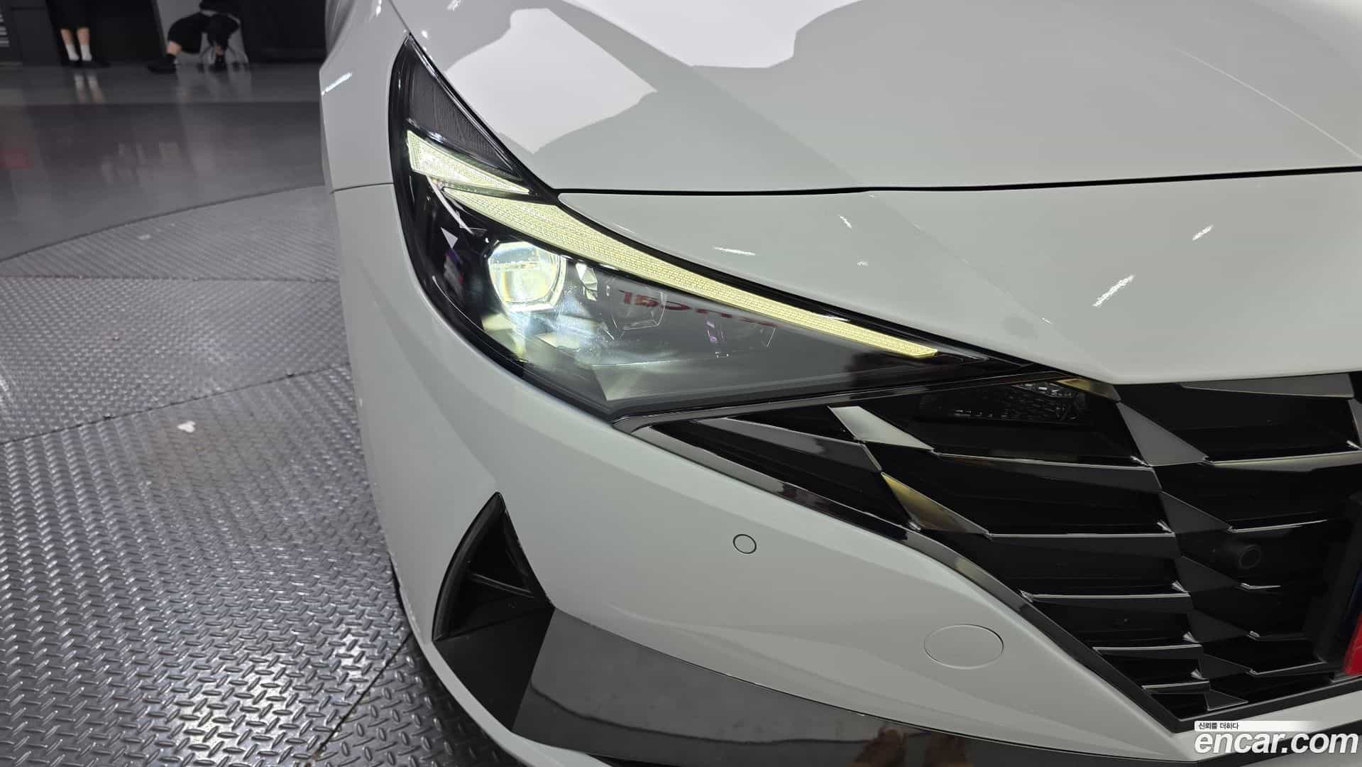 AVANTE Hyundai 2022.1-OUTER-032